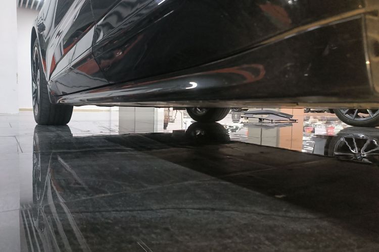 极氪001 2022款 长续航双电机 WE版局部细节9002