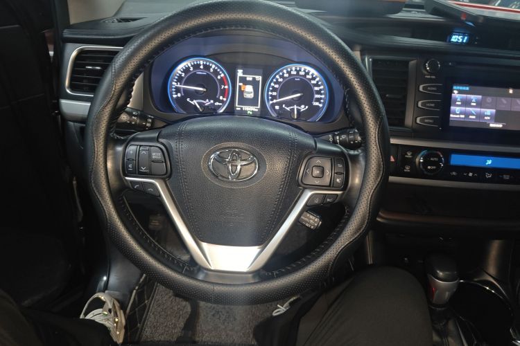 丰田 汉兰达 2018款 2.0T 四驱豪华版 7座 国V中控内饰13