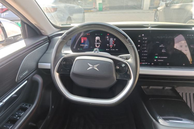 小鹏P7 2020款 670N局部细节13