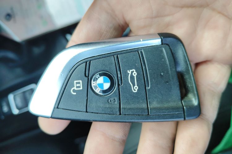 宝马X2(进口) 2019款 sDrive20i M越野套装 国VI中控内饰11