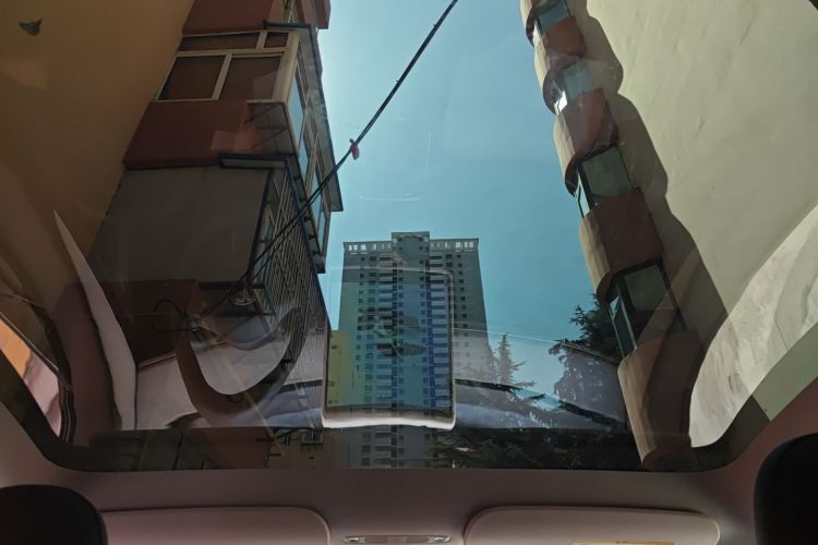 特斯拉 Model Y 2024款 后轮驱动版中控内饰22