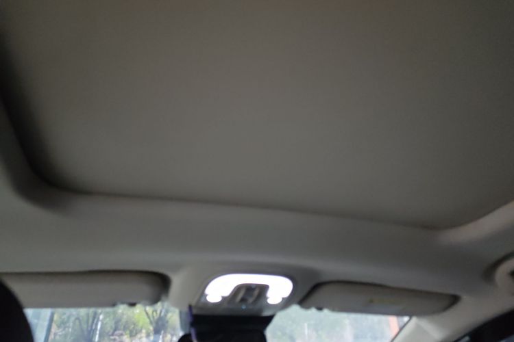 比亚迪 宋MAX 2021款 升级版 1.5T 自动尊贵型 7座中控内饰22