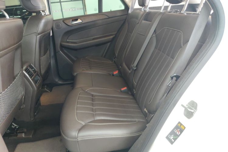 奔驰GLE 2016款 GLE 320 4MATIC 豪华型中控内饰21