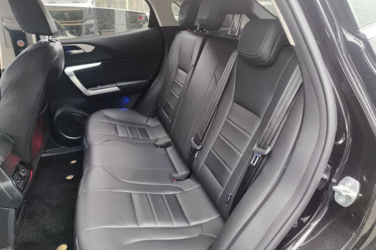 魏牌 VV5 2020款 1.5T 两驱颜先锋中控内饰7004