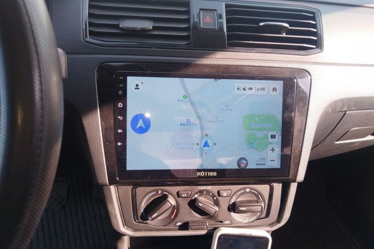 大众 桑塔纳 2016款 1.6L 自动风尚版中控内饰16