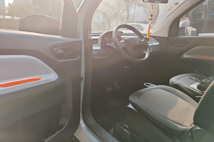 五菱汽车 宏光MINIEV 2020款 自在款 磷酸铁锂中控内饰7003