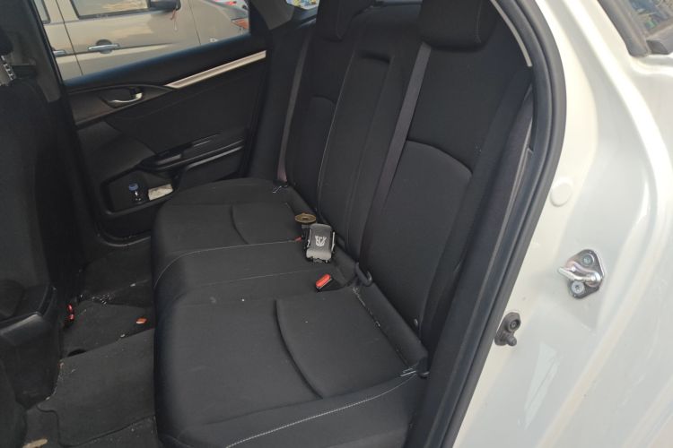 本田 思域 2016款 220TURBO 手动豪华版中控内饰21