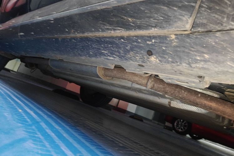 腾势N8 2023款 四驱超混旗舰六座版局部细节9001