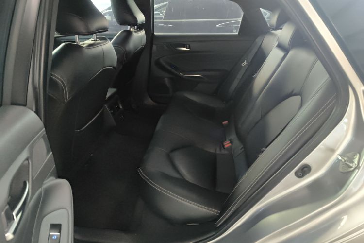 丰田 亚洲龙 2019款 2.0L 进取版 国VI中控内饰21