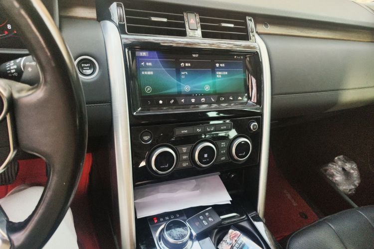 路虎 发现 2018款 3.0 SC V6 HSE中控内饰16