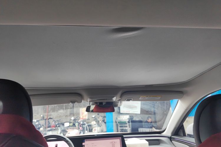 小鹏P7 2022款 586G中控内饰22