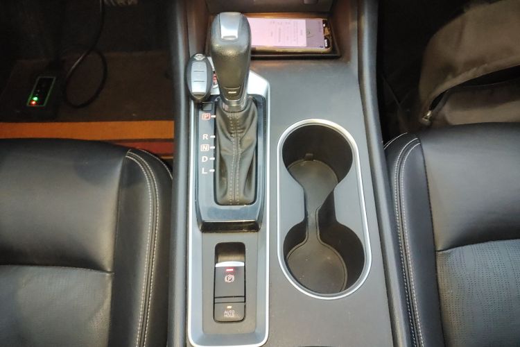 日产 天籁 2019款 2.0L XL Upper 智行版中控内饰18