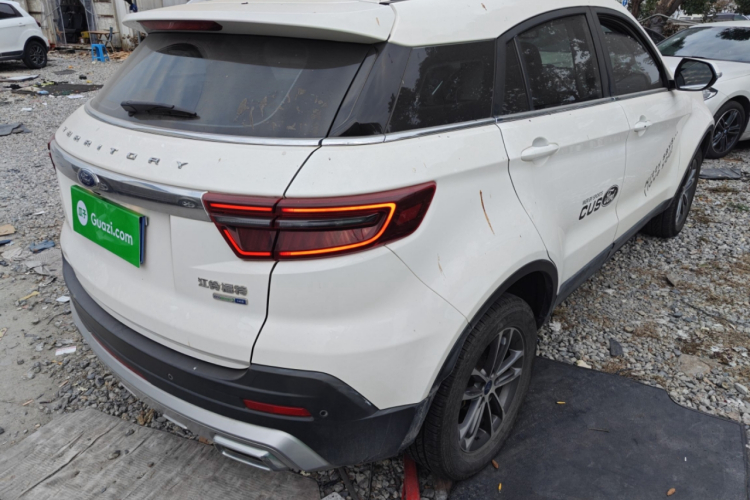 福特 2020款 领界S EcoBoost 145 CVT铂领型车身外观7