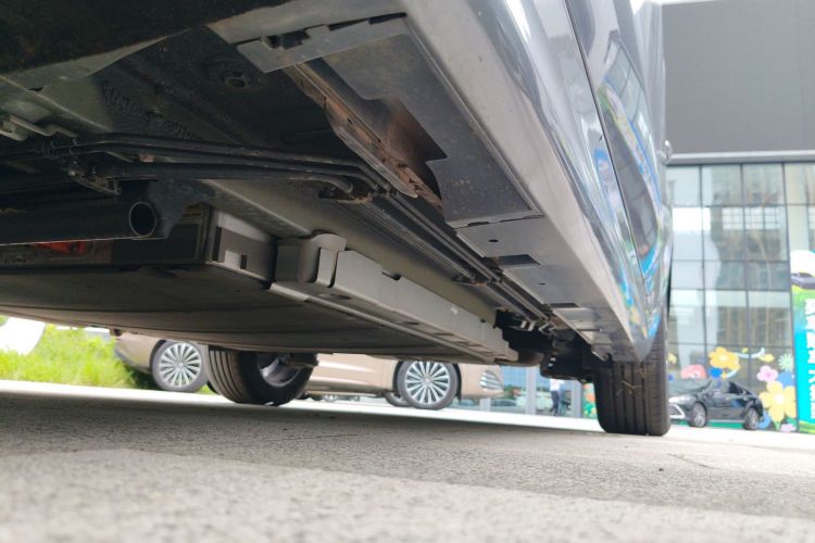 比亚迪 秦PLUS 2023款 冠军版 DM-i 120KM卓越型局部细节9002