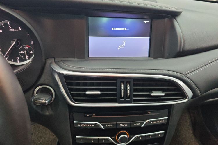 英菲尼迪QX30 2017款 1.6T 两驱运动版局部细节16