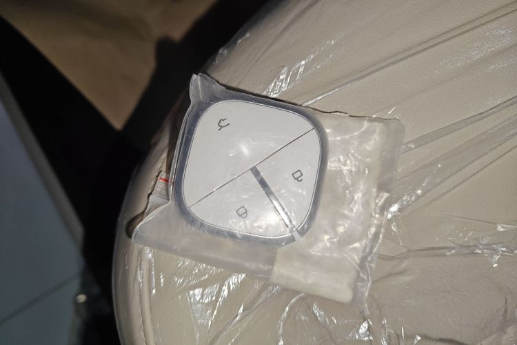 五菱汽车 五菱缤果PLUS 2024款 330km 五座版中控内饰11