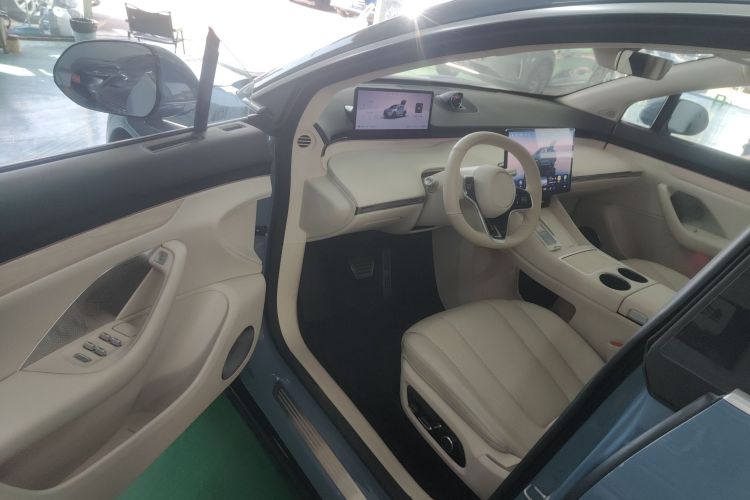 鸿蒙智行 智界R7 2024款 纯电 667km Max中控内饰20