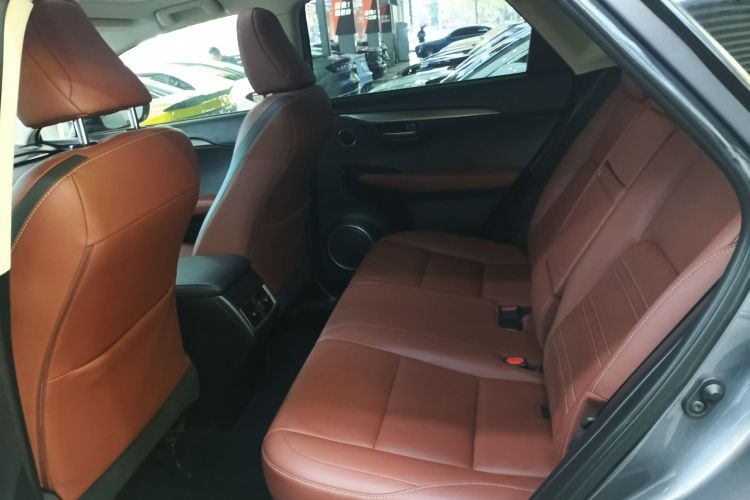 雷克萨斯NX 2015款 200t 全驱 锋尚版中控内饰7004