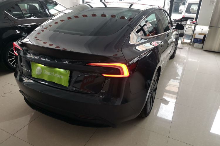 特斯拉 Model 3 2025款 后轮驱动版车身外观6005