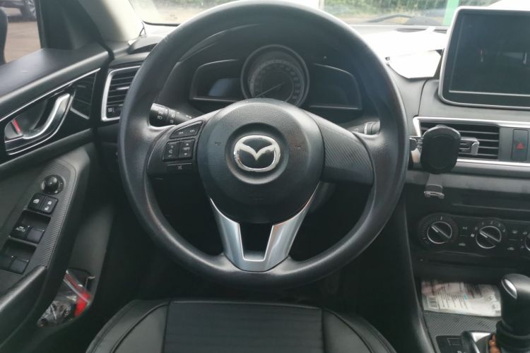 马自达3 昂克赛拉 2016款 三厢 1.5L 自动舒适型局部细节13