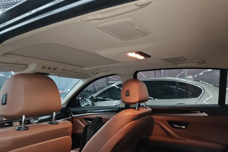 宝马5系 2014款 525Li 领先型局部细节22