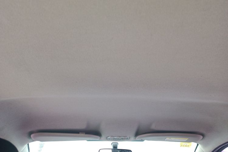 标致301 2014款 1.6L 手动舒适版中控内饰22