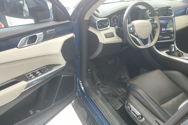 领克01 2019款 2.0T 两驱耀Pro版 国VI中控内饰7003