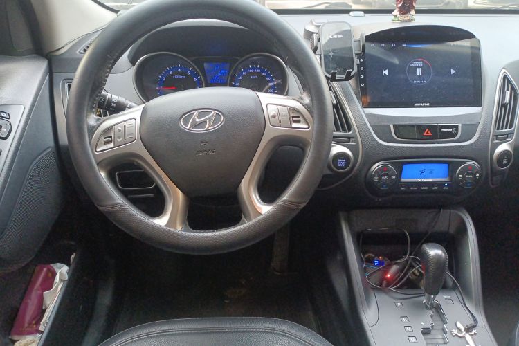 北京现代ix35 2010款 2.0L 自动四驱尊贵版GLS局部细节13