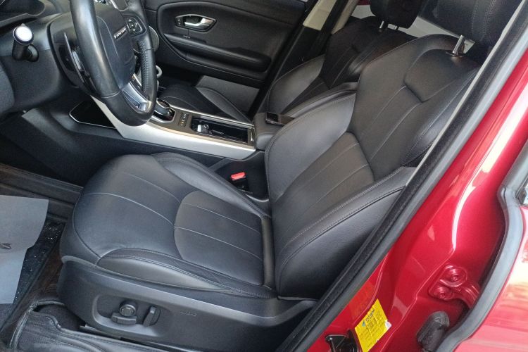 路虎 揽胜极光 2017款 2.0T 英伦锋尚版中控内饰19