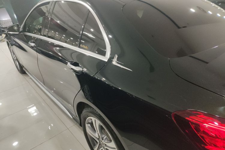 奔驰C级 2020款 改款 C 260 L 运动版车身外观6003