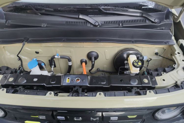 吉利银河 2025款 210km 熊猫骑士机舱底盘24