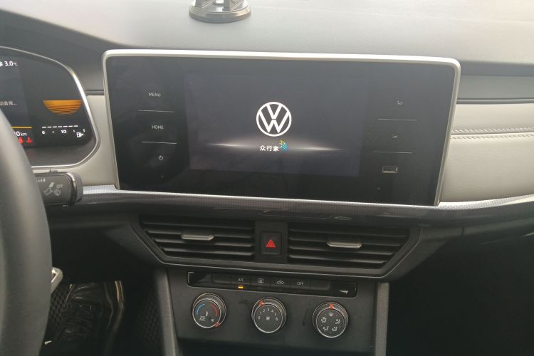 大众 宝来 2024款 200TSI DSG畅行版中控内饰16