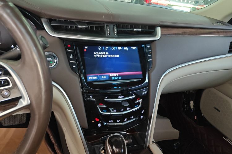 凯迪拉克XTS 2016款 28T 豪华型局部细节16