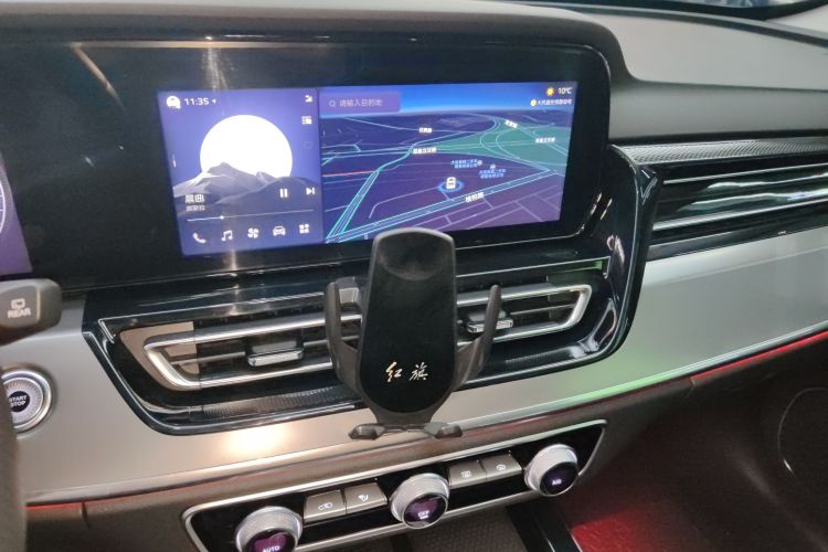 红旗HS5 2023款 2.0T 旗享Pro版中控内饰16