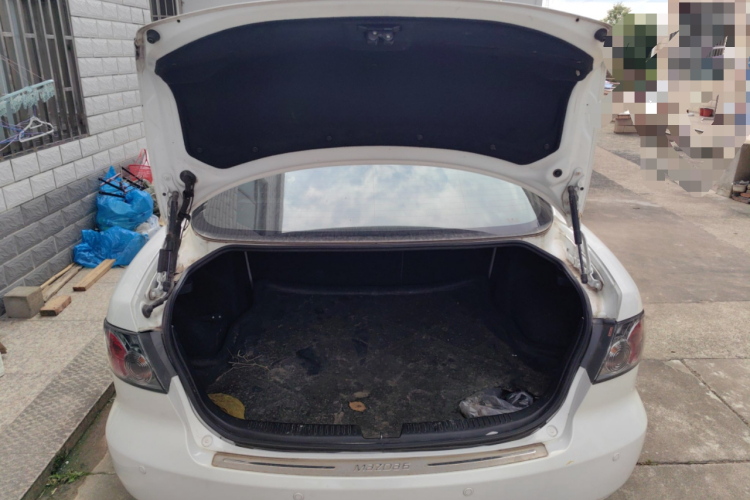 马自达6 2013款 2.0L 自动时尚型局部细节23