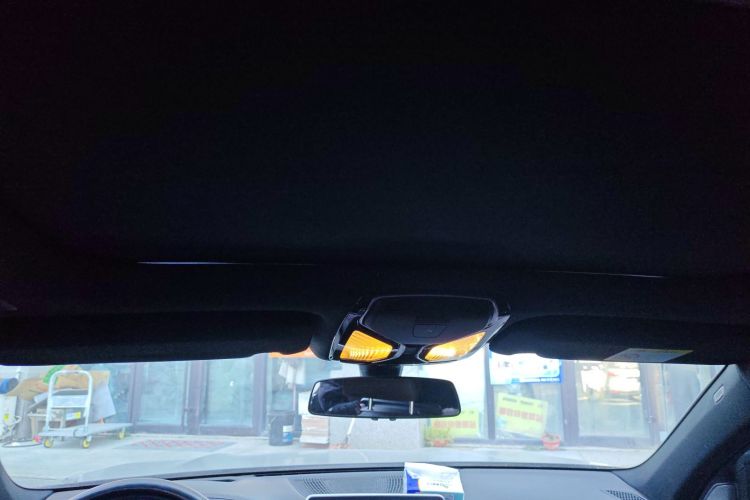 宝马7系 2018款 730Li 尊享型 M运动套装中控内饰22