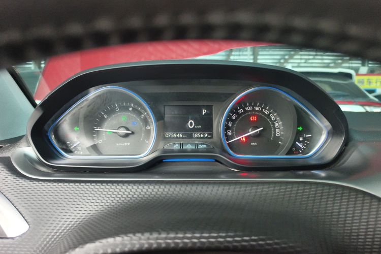 标致2008 2018款 230THP 自动豪华版局部细节14