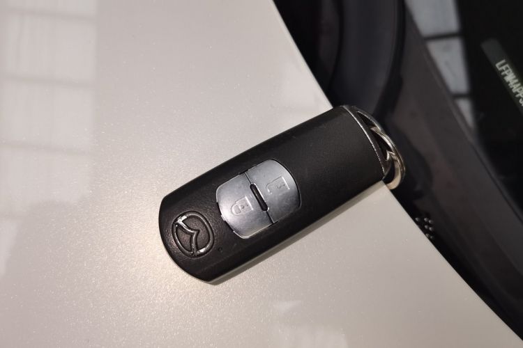 马自达CX-4 2020款 2.0L 自动两驱蓝天品位版中控内饰11