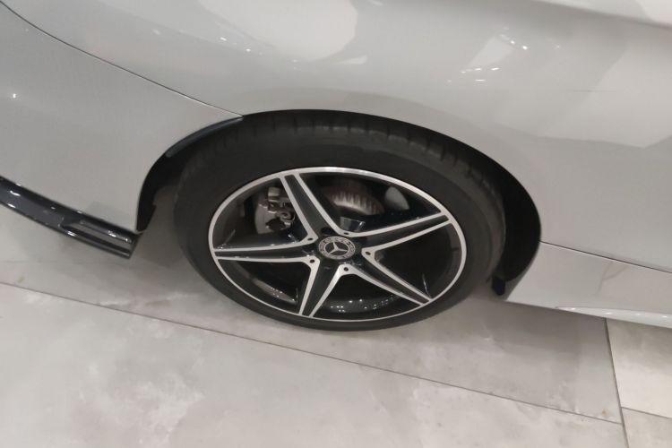 奔驰C级(进口) 2018款 C 200 轿跑车车身外观6008