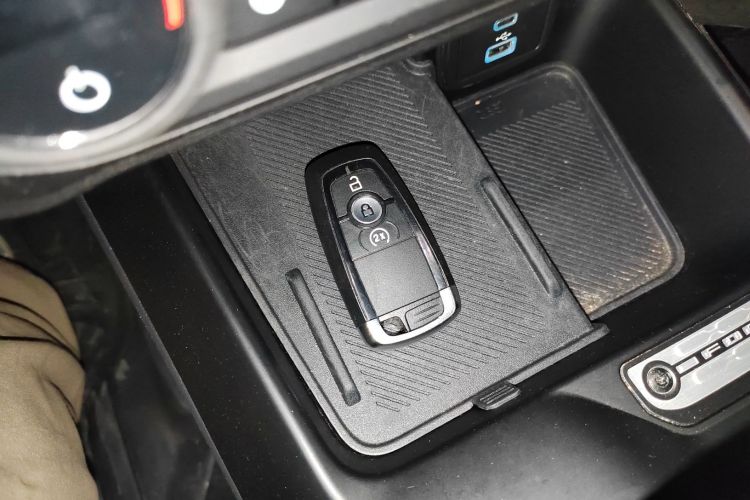 福特烈马 2024款 2.3T 长滩中控内饰11