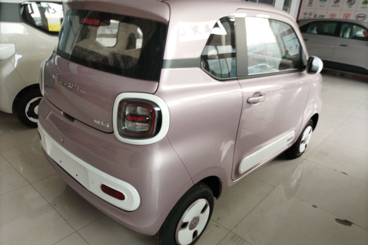 奔腾小马 2026款 222km 萌趣马 Plus车身外观7