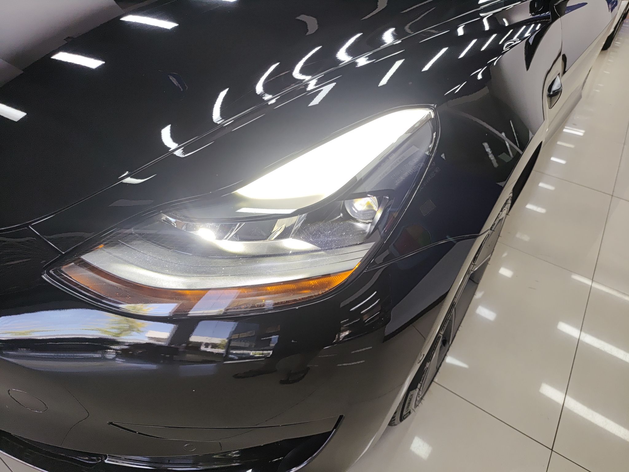 特斯拉 Model 3 2021款 标准续航后驱升级版