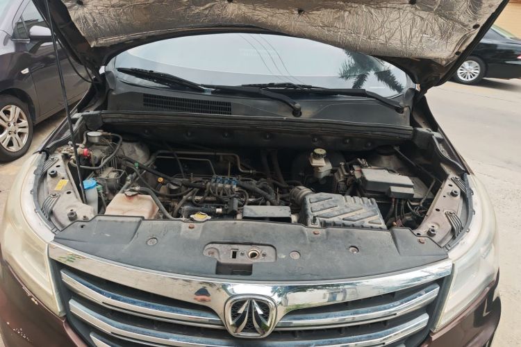 北汽威旺M50F 2017款 1.5L 标准型局部细节24