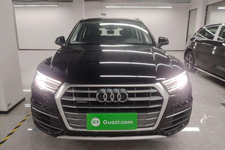 奥迪Q5L 2018款 40 TFSI 荣享进取型 国V车身外观2