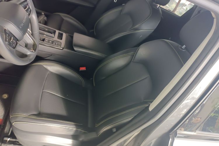 荣威RX5 2021款 PLUS 330TGI 自动国潮智享版局部细节19