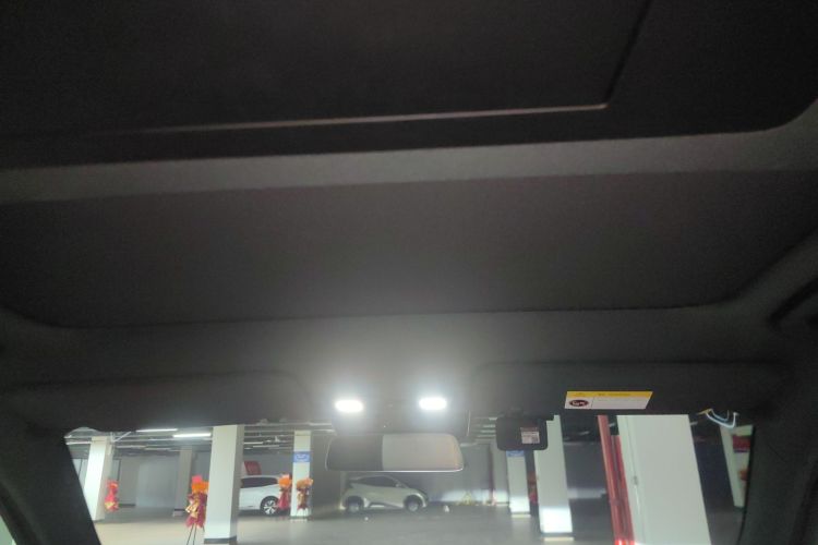 理想汽车 理想L7 2024款 Ultra中控内饰22