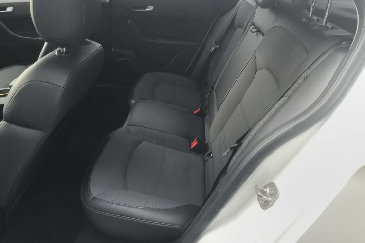 观致3 2016款 都市SUV 1.6T 自动致悦型中控内饰21