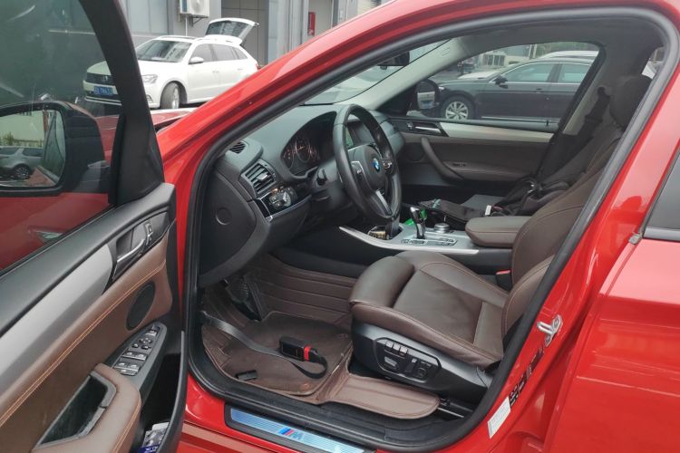 宝马X4 2016款 xDrive20i M运动型中控内饰7003