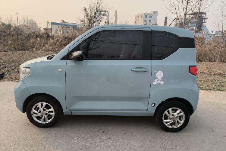 五菱汽车 宏光MINIEV 2020款 自在款 磷酸铁锂车身外观4