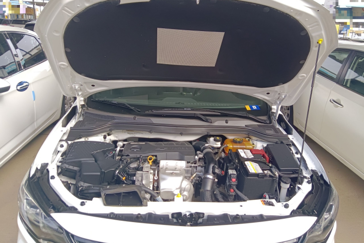 雪佛兰 科鲁泽 2019款 RS 330T 自动畅快版 国VI机舱底盘24